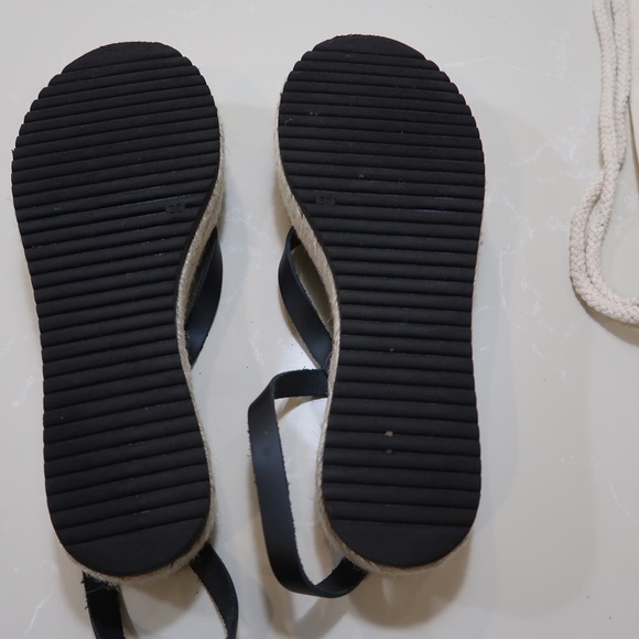 Christina Christi Handmade Leather Sandals Black Color - Picture 6 of 7